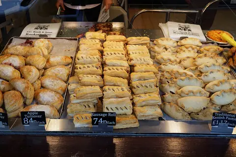 Crumbs Bakery photo 4